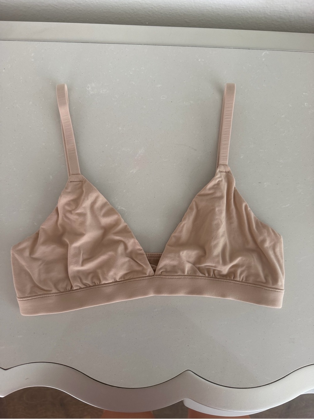 NEW SKIMS Fits Everybody Triangle Bralette in Clay Small